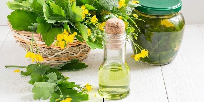 toenail fungus treatment with celandine decoction